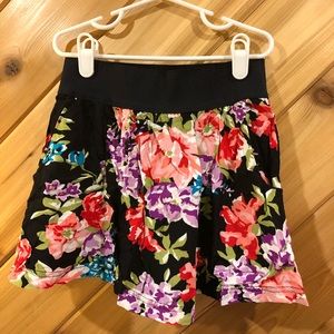 Girls Black Elastic Skirt